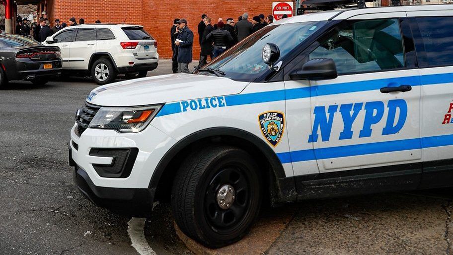 Padres frustrados después de que apuñalaran a un niño en una escuela de Brooklyn