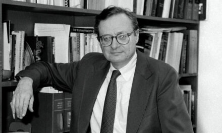 Paul Chevingy, la primera voz sobre la brutalidad policial, muere a los 88 años