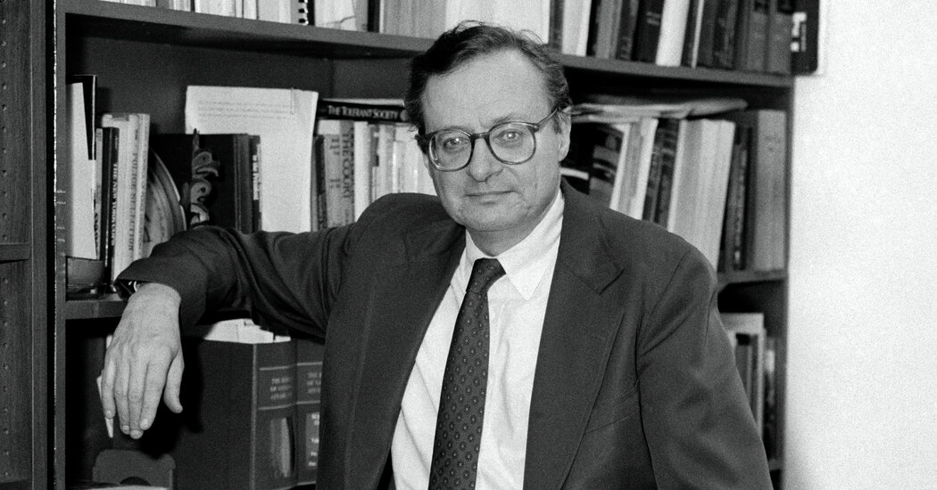 Paul Chevingy, la primera voz sobre la brutalidad policial, muere a los 88 años