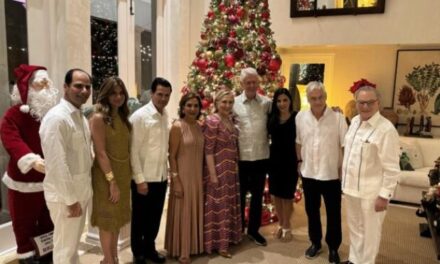 Peña Nieto se va de fiesta con los Clinton en República Dominicana
