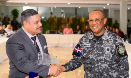 Policía dominicana y Comisionado Policía de NY firman acuerdos para fortalecer relaciones interinstitucionales