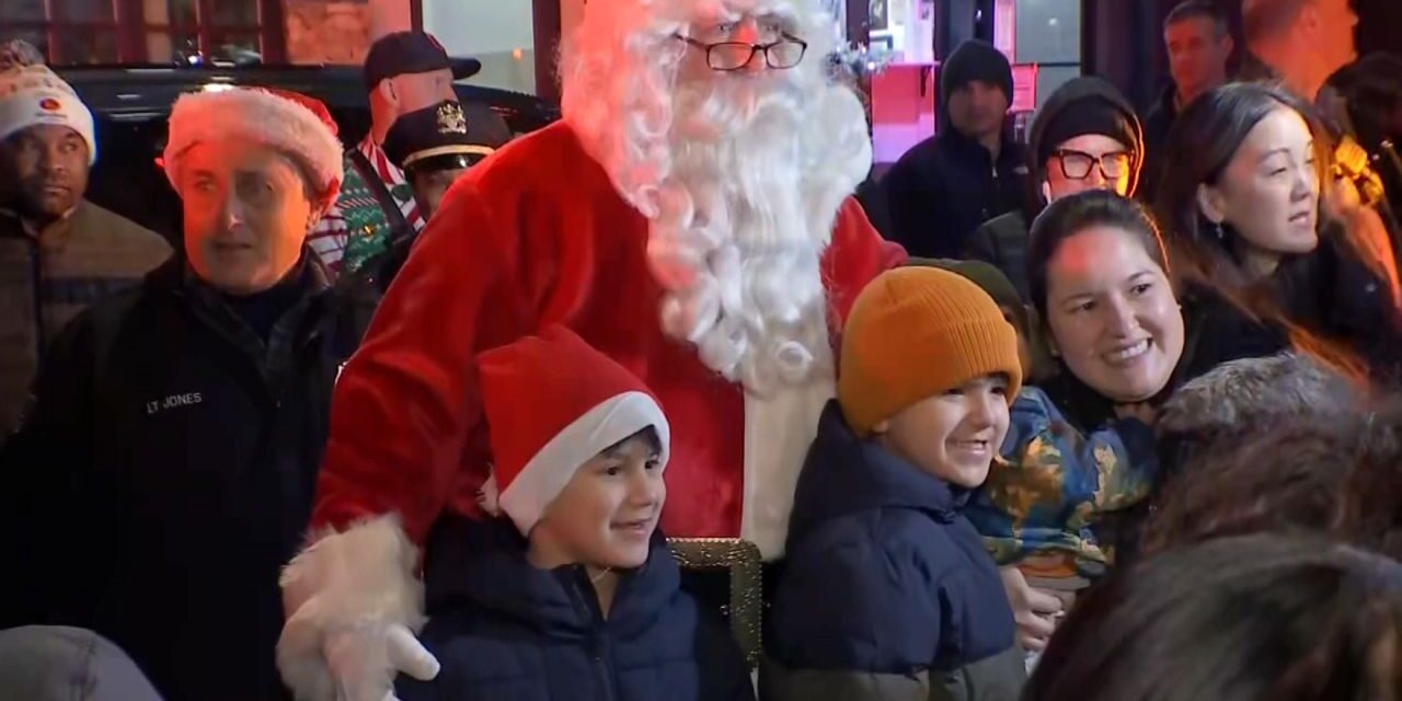Santa visita a los niños de la Casa Ronald McDonald