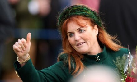 Sarah Ferguson se une a la Navidad de los Windsor en Sandringham por primera vez en 30 años |  Gente