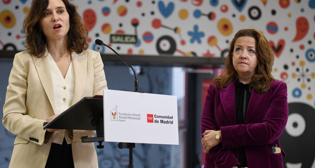 Solo dos médicos extracomunitarios se han incorporado a la Sanidad Pública de Madrid desde que Ayuso flexibilizó la norma |  Madrid |  España