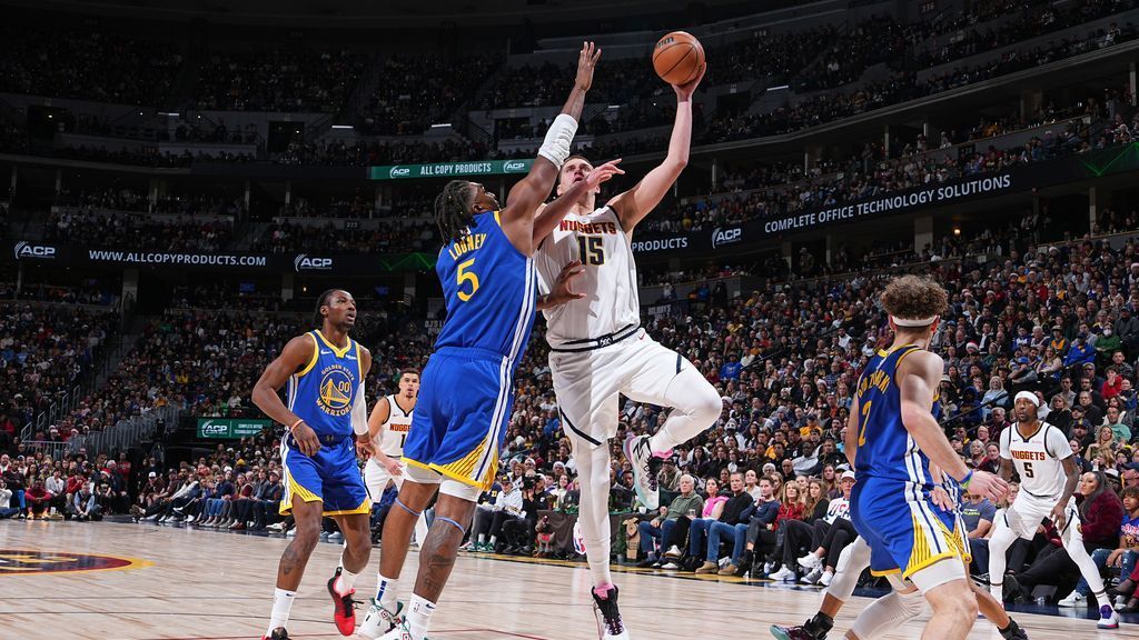 Steve Kerr 'disgustado' por arbitrar tras los 18 TLC de Nikola Jokic