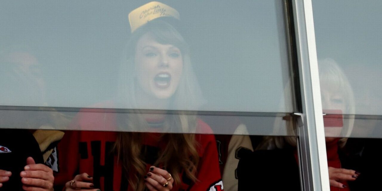 Taylor Swift regresa a Arrowhead para el juego Bills-Chiefs