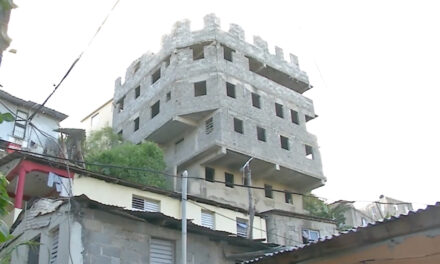 Temen desplome de edificio en Herrera (vídeo) – Remolacha