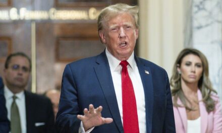 Testimonio termina en juicio civil por fraude a Donald Trump