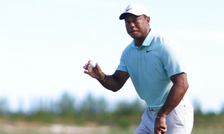 Tiger Woods ahora es el No. 898 del mundo después del puesto 18 en Hero, con campo limitado y sin cortes