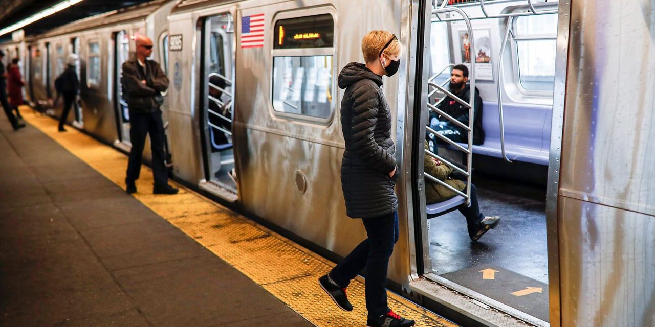 Todos los vagones del metro tendrán cámaras en 2026