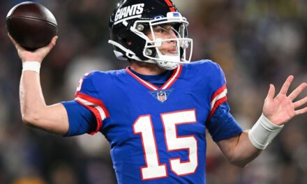 Tommy DeVito autora la campaña ganadora para los New York Giants