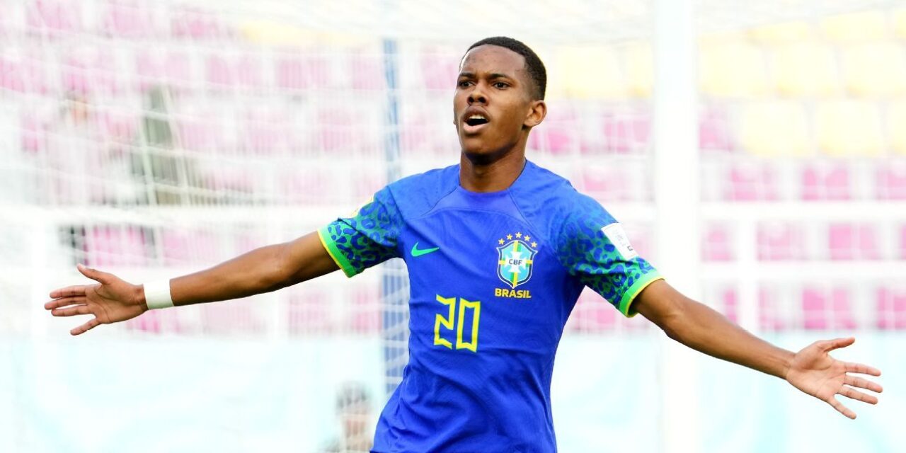 Transfer Talk: Barcelona en carrera por el Estevao del Palmeiras