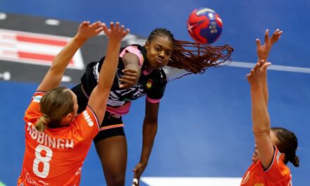 Una España impotente se desploma ante Países Bajos (29-21) y depende de una carambola para aspirar al preolímpico femenino de balonmano |  Deportes