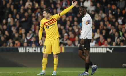 Valencia – FC Barcelona, ​​en directo |  Lewandowski busca el gol con tres disparos peligrosos a portería |  Fútbol |  Deportes
