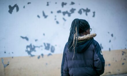 Valeria, 10 días durmiendo en la calle tras ser expulsada de un centro de menores |  Madrid |  España