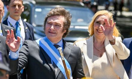 ¿Quién es Karina Milei, hermana pequeña y estratega del nuevo presidente de Argentina?
