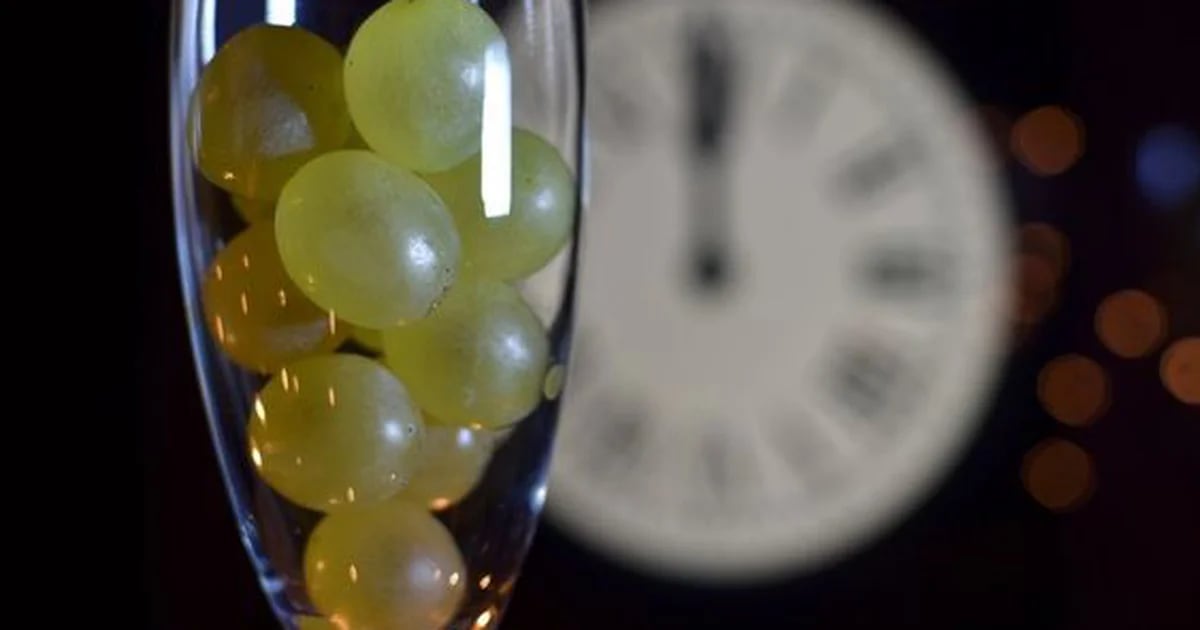 ¿Uvas verdes o rojas para Nochevieja?