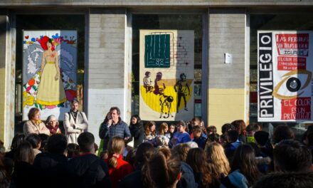 50 metros de inclusión en Vallecas, pintados por 400 estudiantes del distrito con mayor absentismo escolar |  Madrid |  España