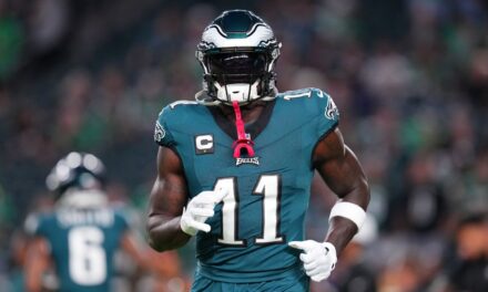 AJ Brown insiste en que "no está enojado" con el entrenador de los Eagles, Nick Sirianni