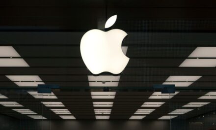 Acciones que realizan los mayores movimientos previos a la comercialización: APPL, TSLA, EL, COIN