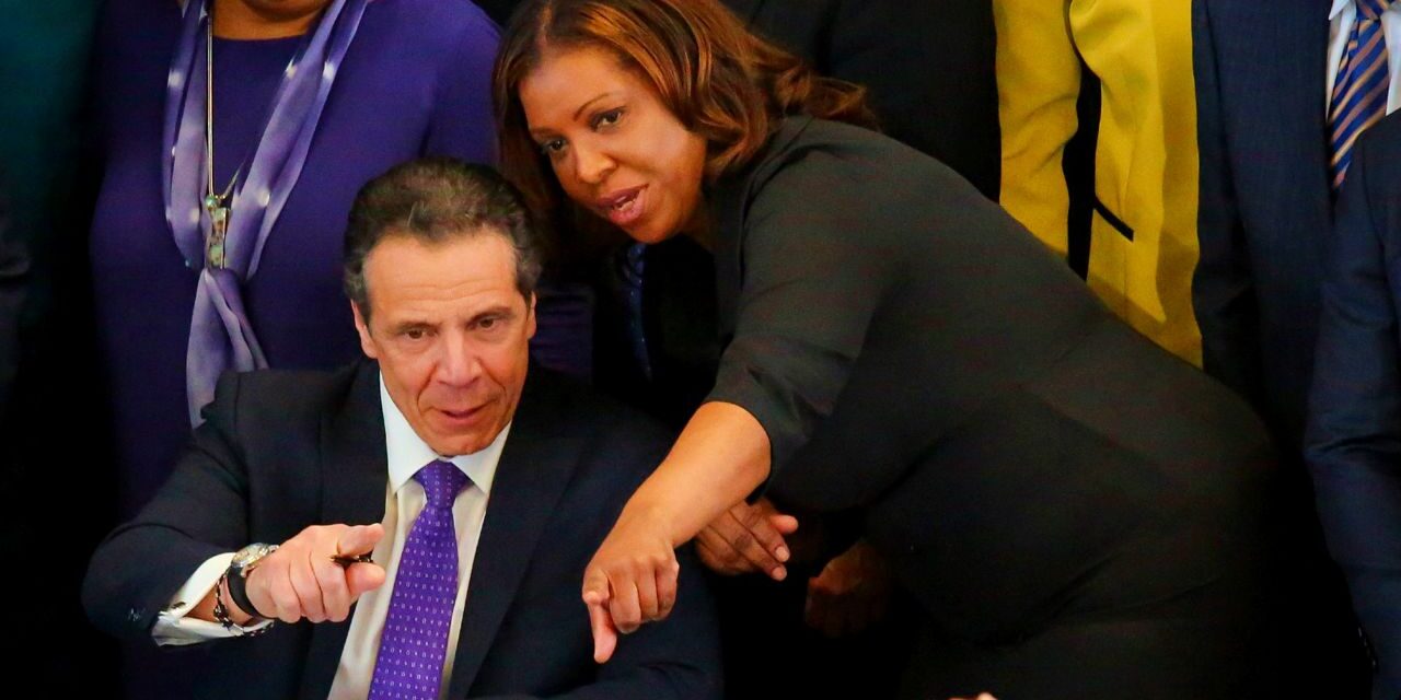 Andrew Cuomo demanda al fiscal general por registros