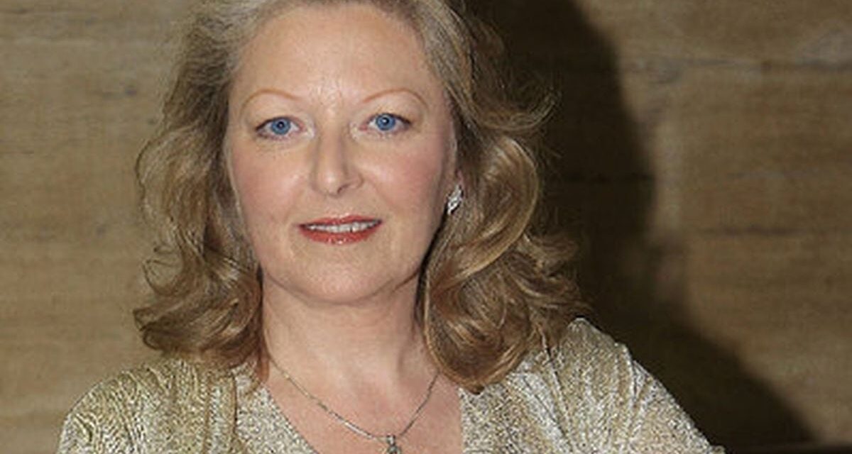 Anne Germain: a los españoles nos pirra que los fantasmas hablan en inglés |  Televisión