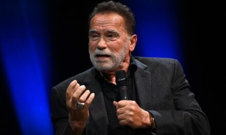 Arnold Schwarzenegger, detenido y multado en el aeropuerto de Múnich por no declarar un reloj de lujo |  Gente