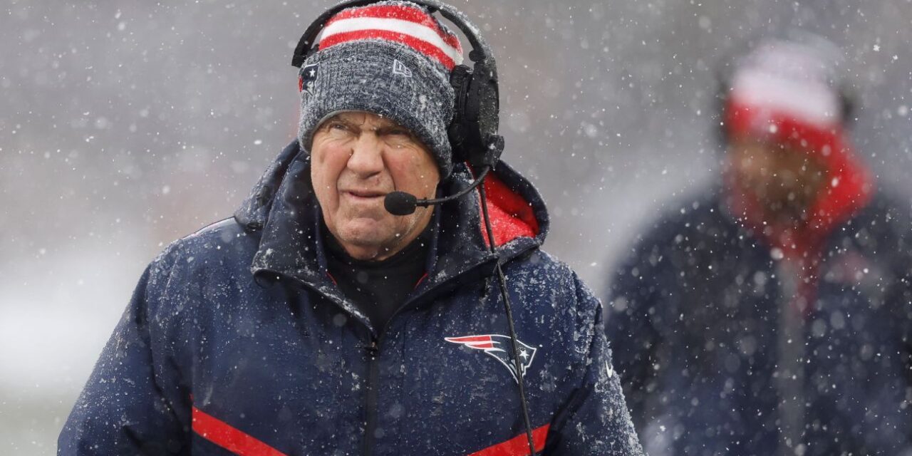 Bill Belichick deja los Patriots después de 24 temporadas, dicen las fuentes