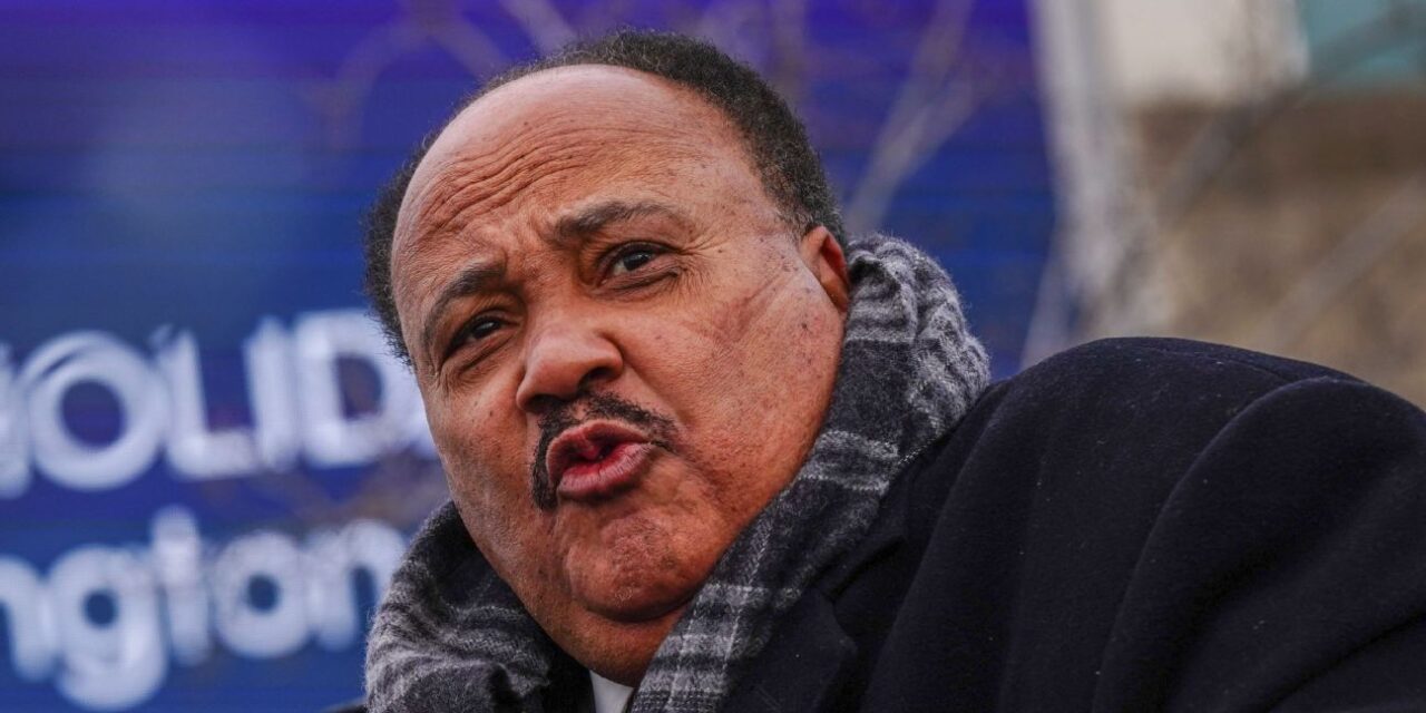 Buccaneers honrarán a la familia de Martin Luther King Jr.