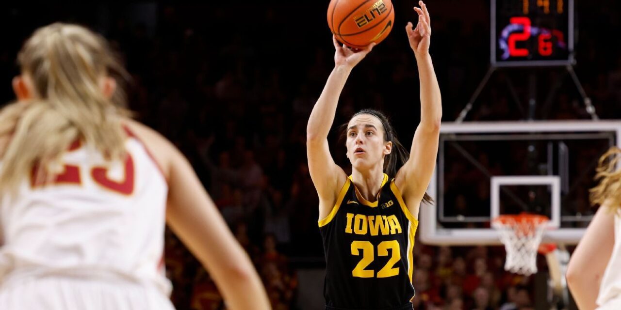 Caitlin Clark supera a Brittney Griner en el cuarto lugar en la lista de anotaciones de la NCAA