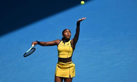 Coco Gauff triunfa en el primer partido australiano;  Marketa Vondrousova destituida