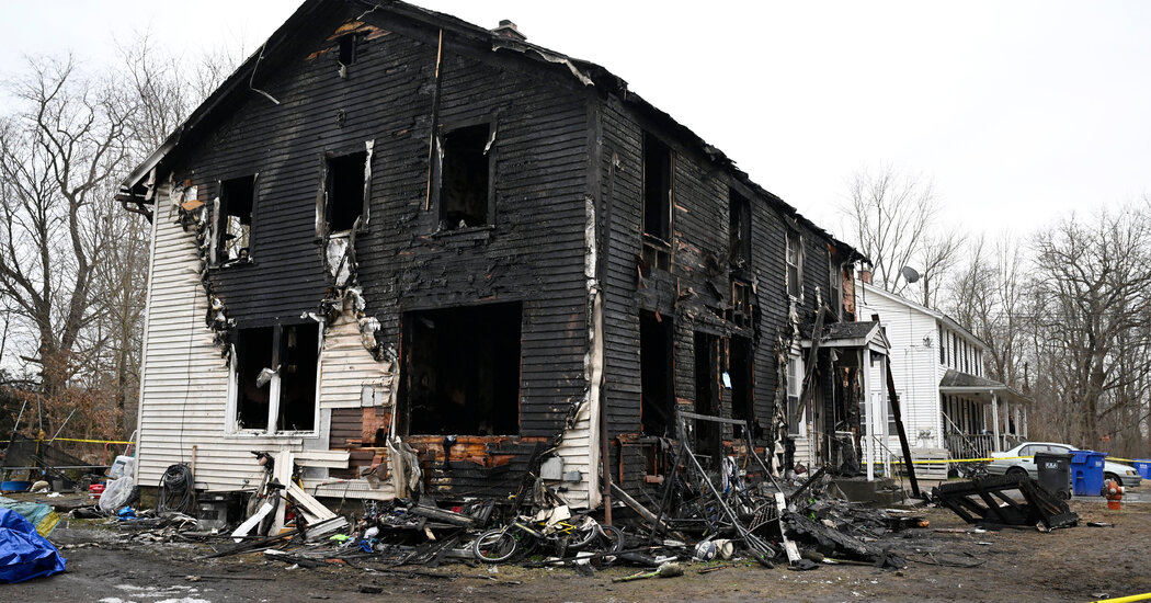 Cuatro niños mueren en un incendio en una casa de Connecticut