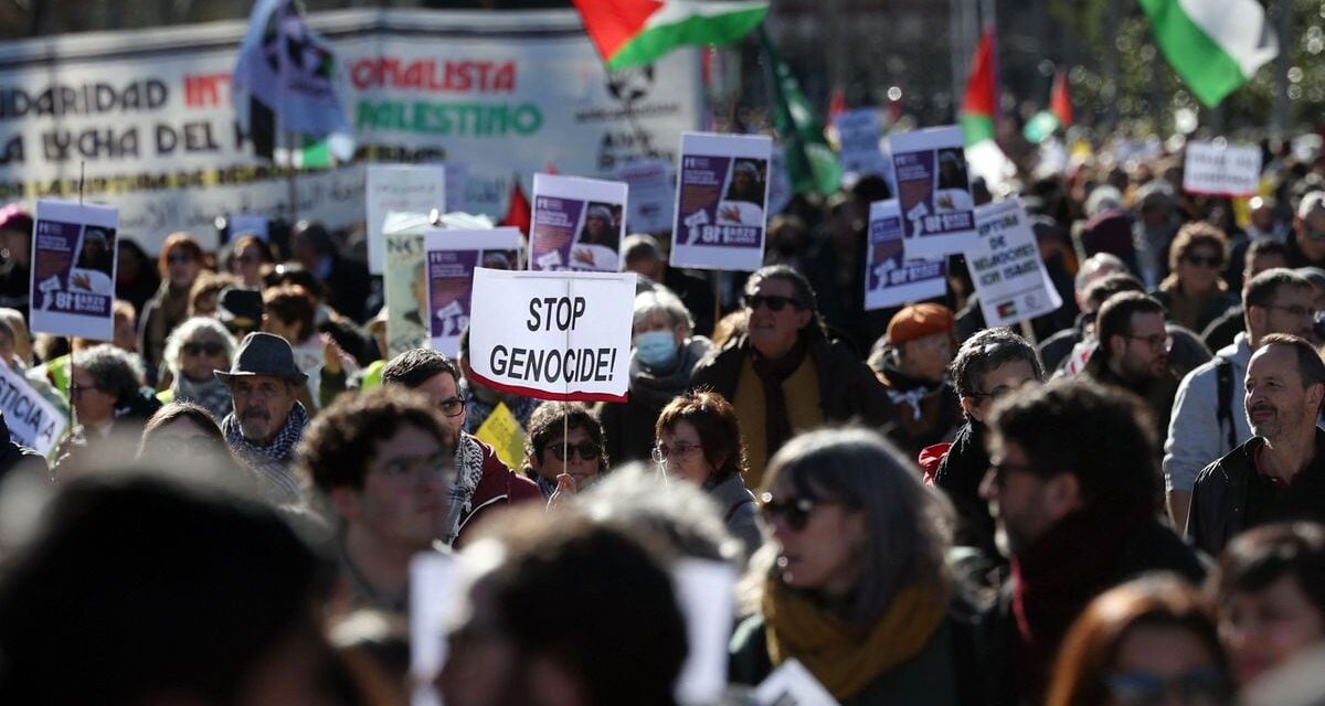 Decenas de millas de manifestantes en toda España piden al Gobierno medidas contra Israel |  Madrid |  España