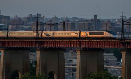 Después de años de retrasos, Amtrak avanza hacia trenes más rápidos en el noreste