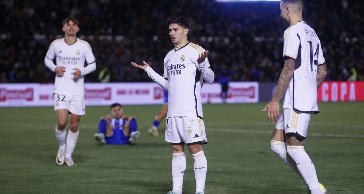 Dos arrebatos de Brahim dan al Madrid el pase a octavos ante la Arandina |  Fútbol |  Deportes