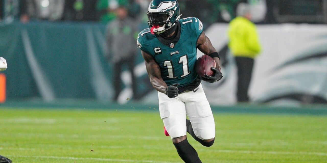 Eagles WR AJ Brown descartado contra Buccaneers por lesión en la rodilla