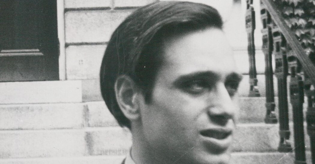 Edward Jay Epstein, autor y escéptico obstinado, muere a los 88 años