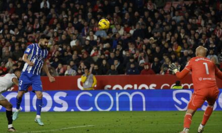 El Alavés deja al Sevilla en una situación límite |  Fútbol |  Deportes