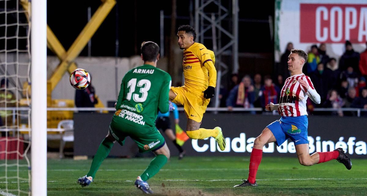 El Barcelona pasa un mal rato en Barbastro |  Fútbol |  Deportes
