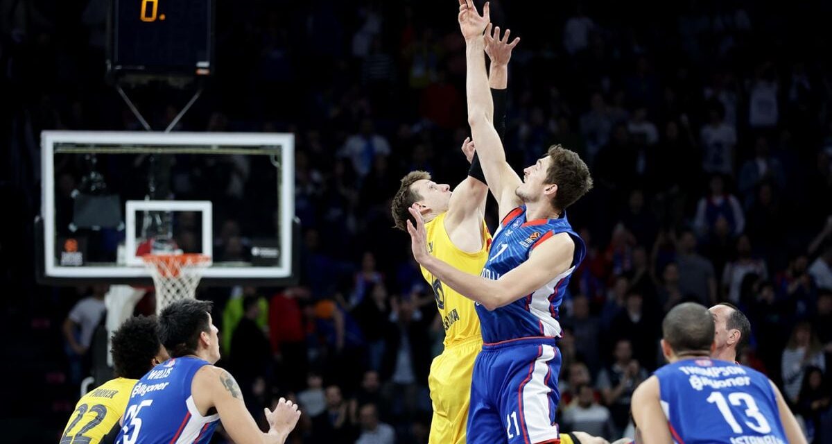 El Efes le saca los colores al Barcelona (98-74) |  Baloncesto |  Deportes