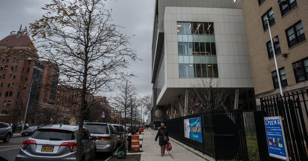 El Hospital Universitario de SUNY en Downstate planea cerrar
