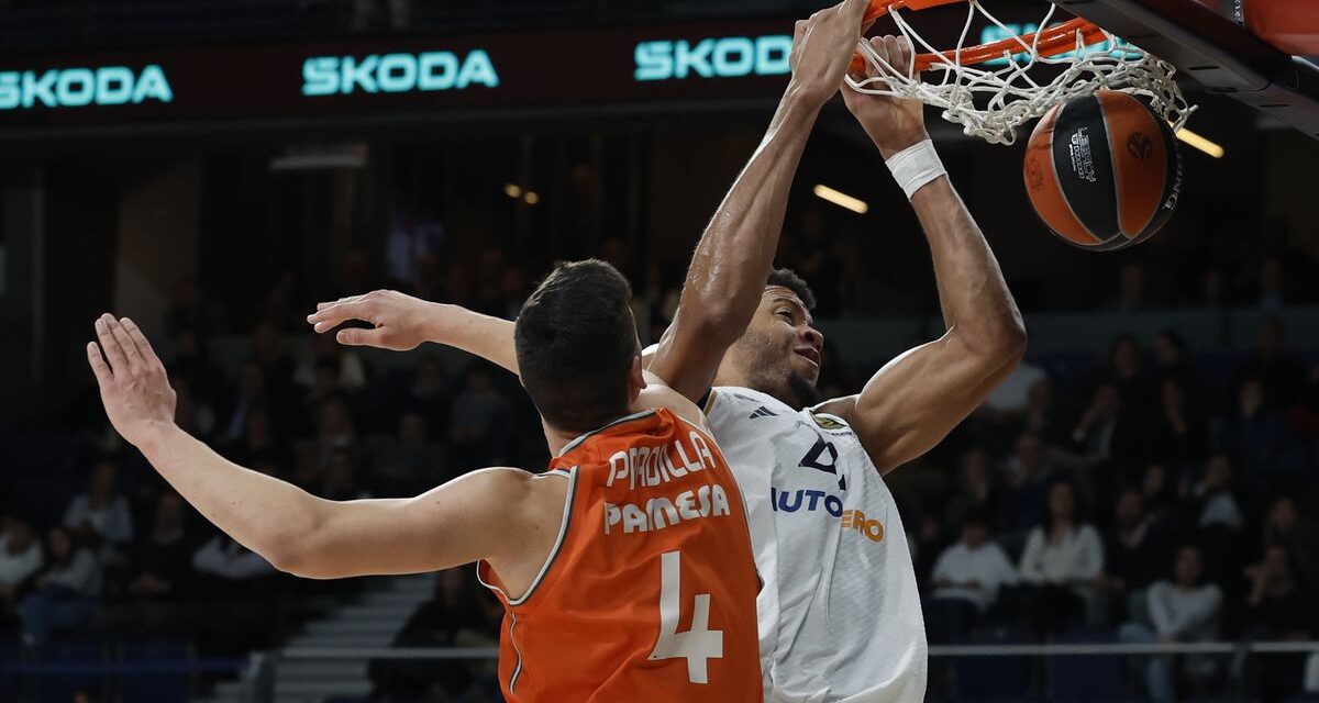 El Madrid espera a la prórroga para vencer al Valencia |  Baloncesto |  Deportes