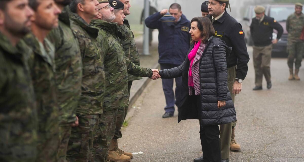 El juez que investiga la muerte de dos militares en la base de Cerro Muriano se inhibe a favor de la jurisdicción castrense |  España