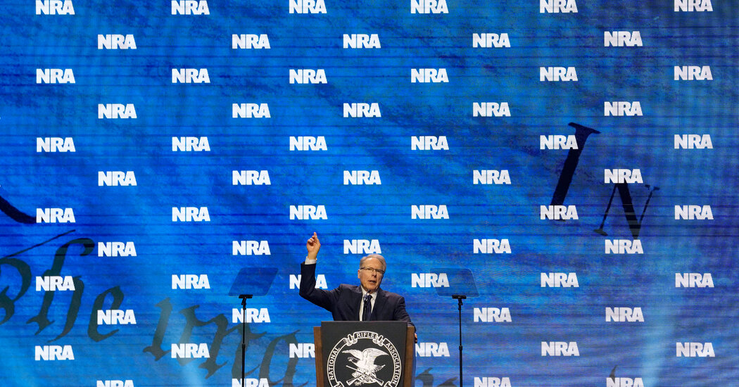 El juicio por corrupción civil de la NRA comenzará en Nueva York