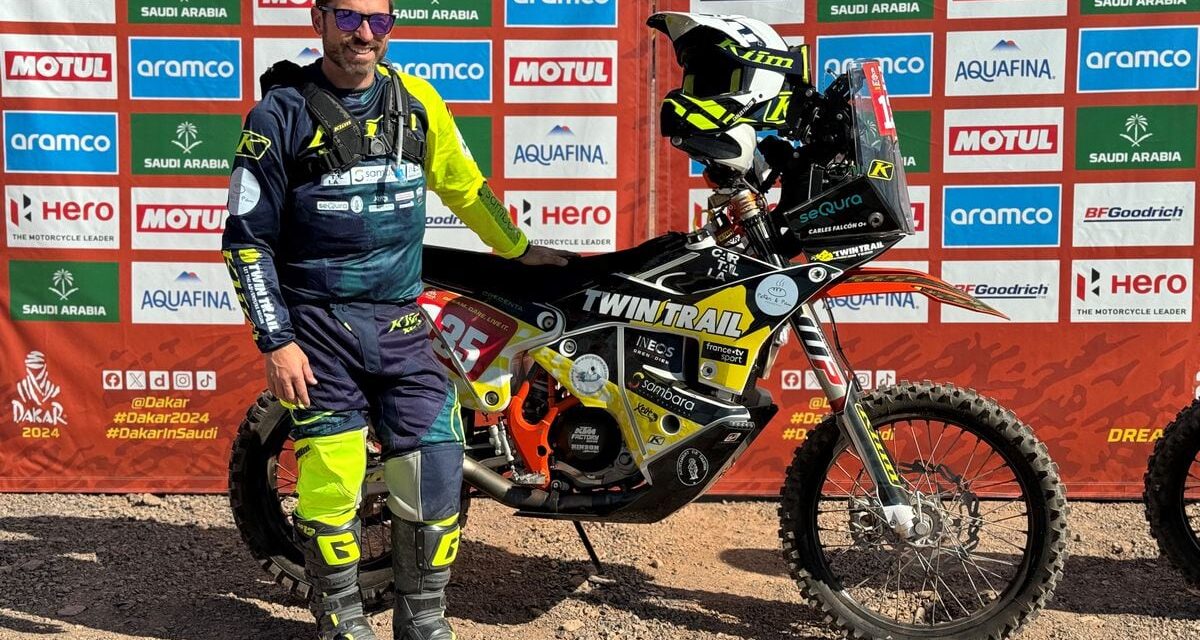 El piloto amateur Carles Falcón está en estado grave tras una caída en la segunda etapa del Dakar |  Deportes