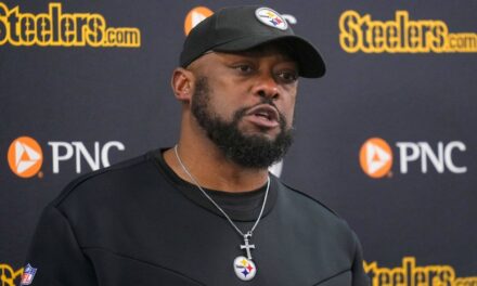 Fuentes: Mike Tomlin le dice a los Steelers que será entrenador en el 24