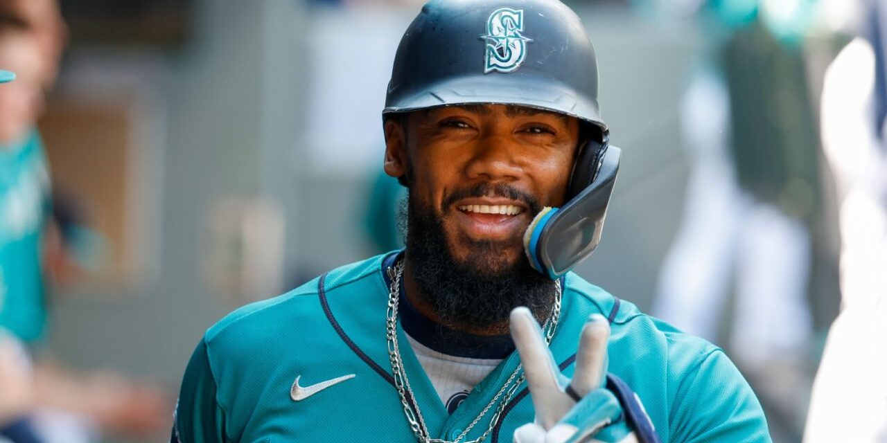 Fuentes: Teoscar Hernández y Dodgers llegan a acuerdo por 1 año y $23.5 millones