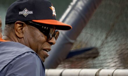 Informes – Dusty Baker regresa con los Gigantes como asistente especial