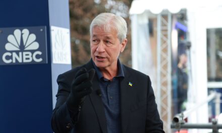 Jamie Dimon advierte sobre la economía estadounidense en 2024 y 2025