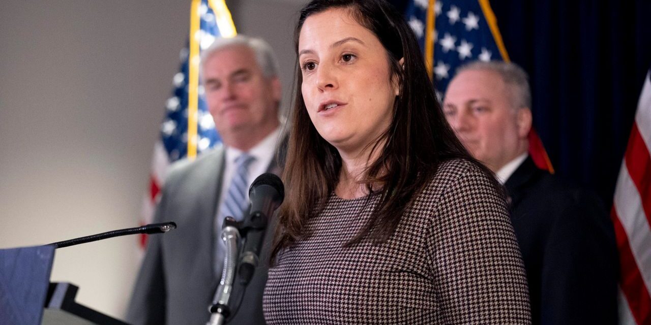 Jeffries: Stefanik debería estar "avergonzada"